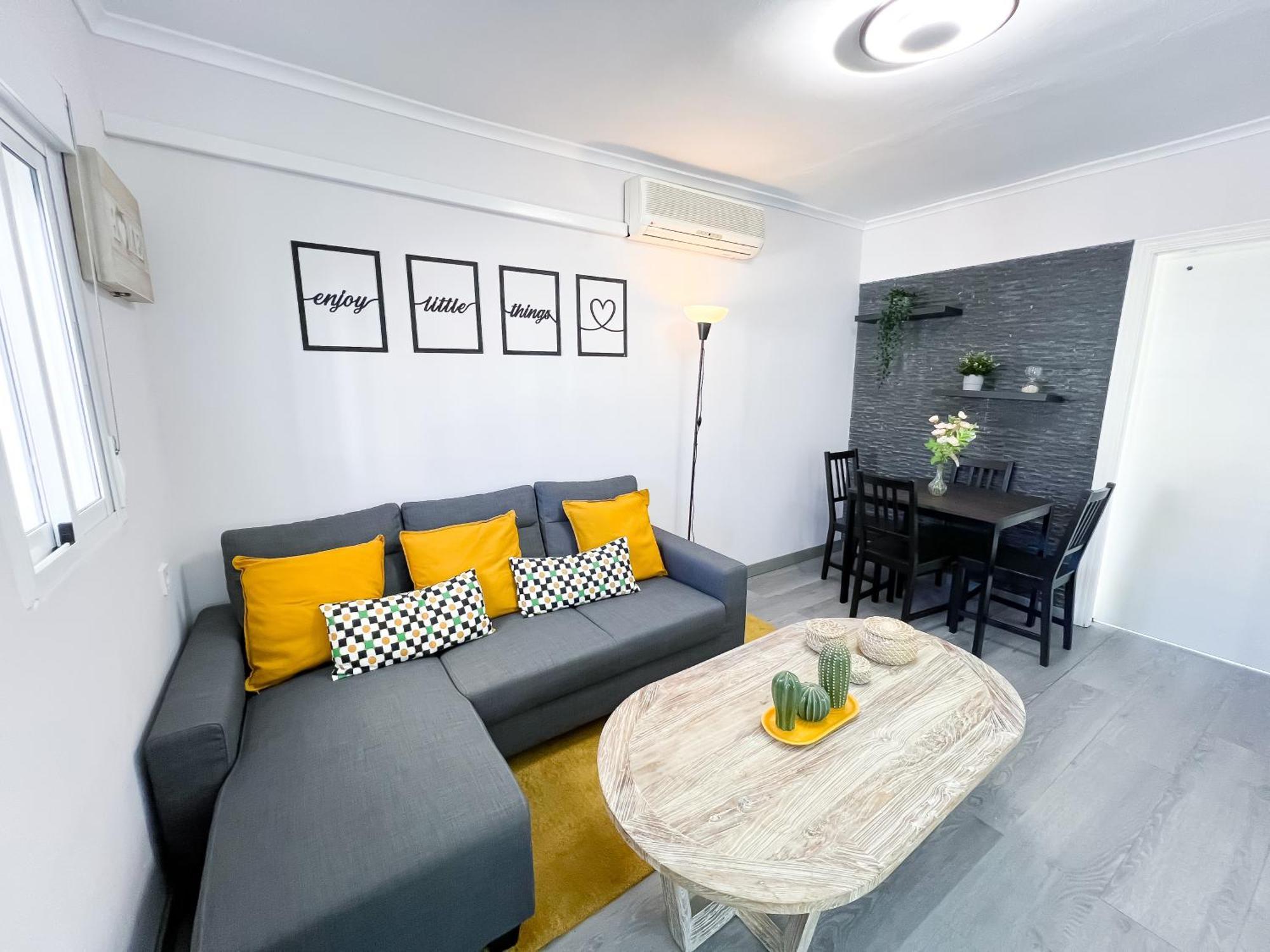 Apartment El Encanto Andaluz 200M From Fuengirola Beach Eksteriør billede